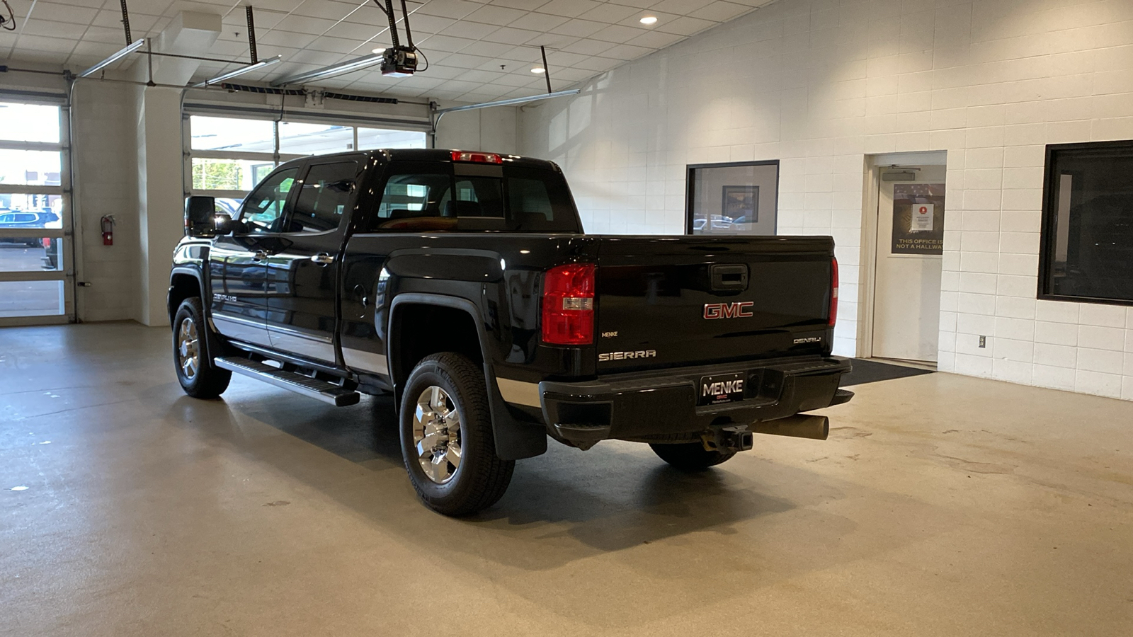 2019 GMC Sierra 3500HD Denali 8