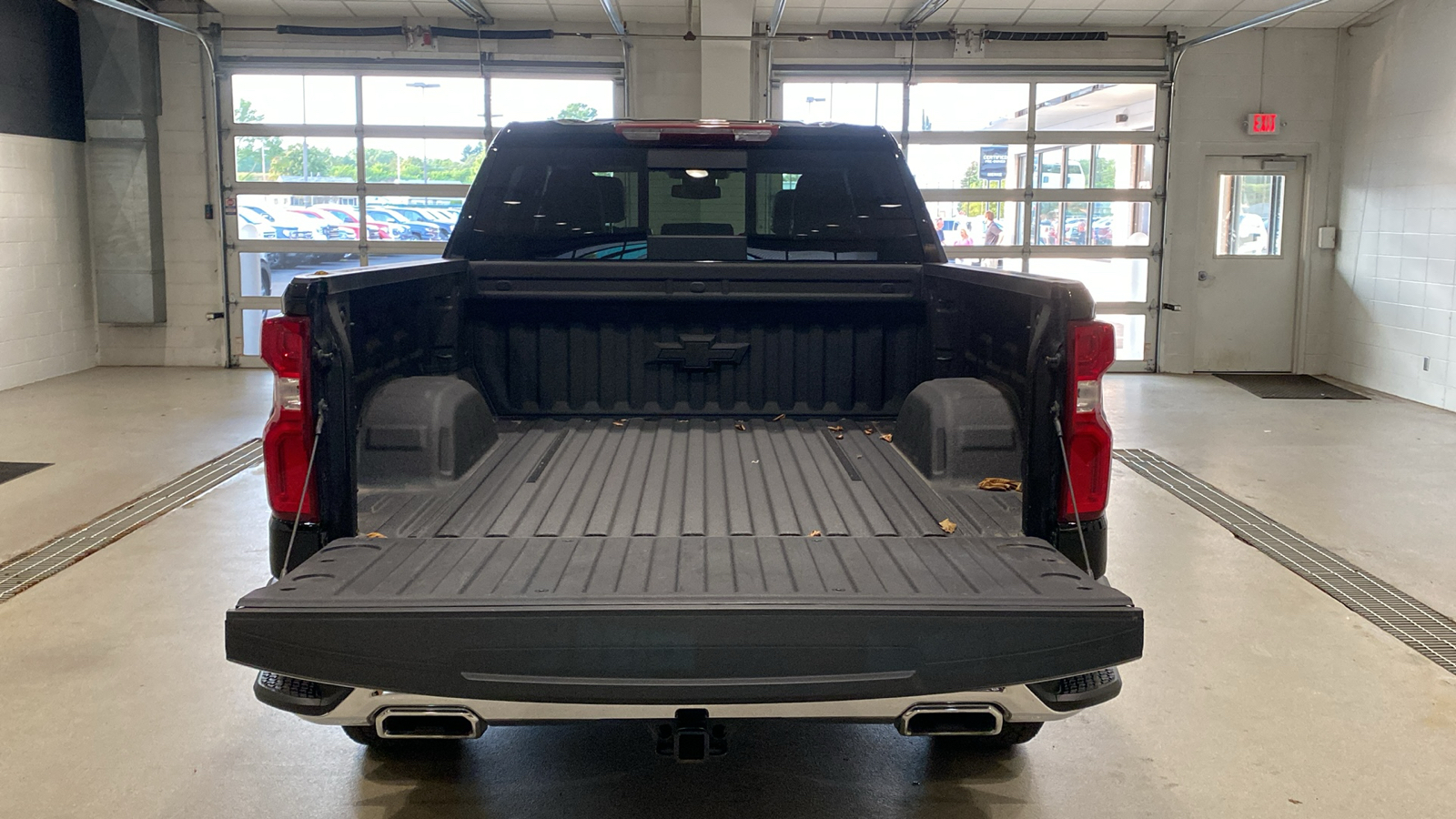 2022 Chevrolet Silverado 1500 LTZ 17