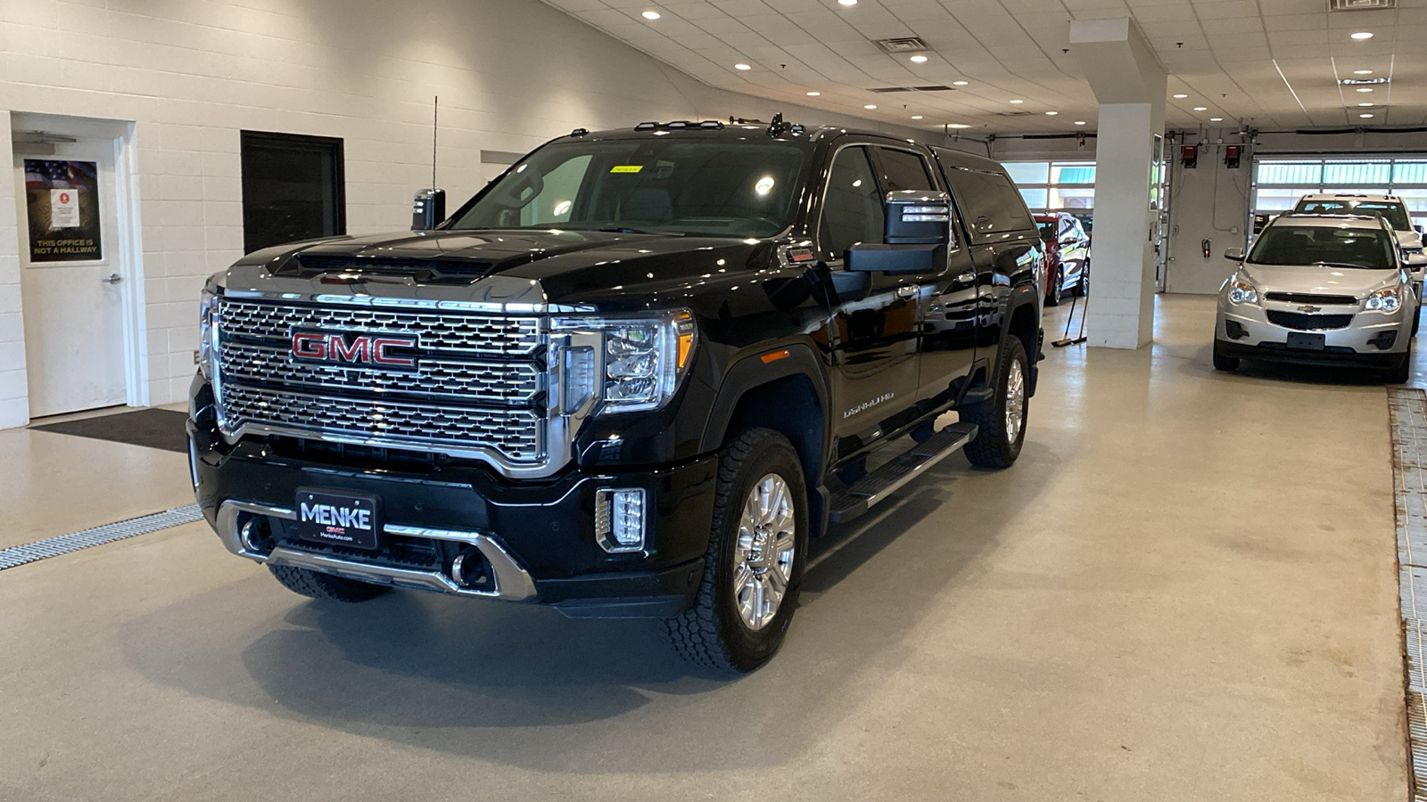 2021 GMC Sierra 2500HD Denali 2