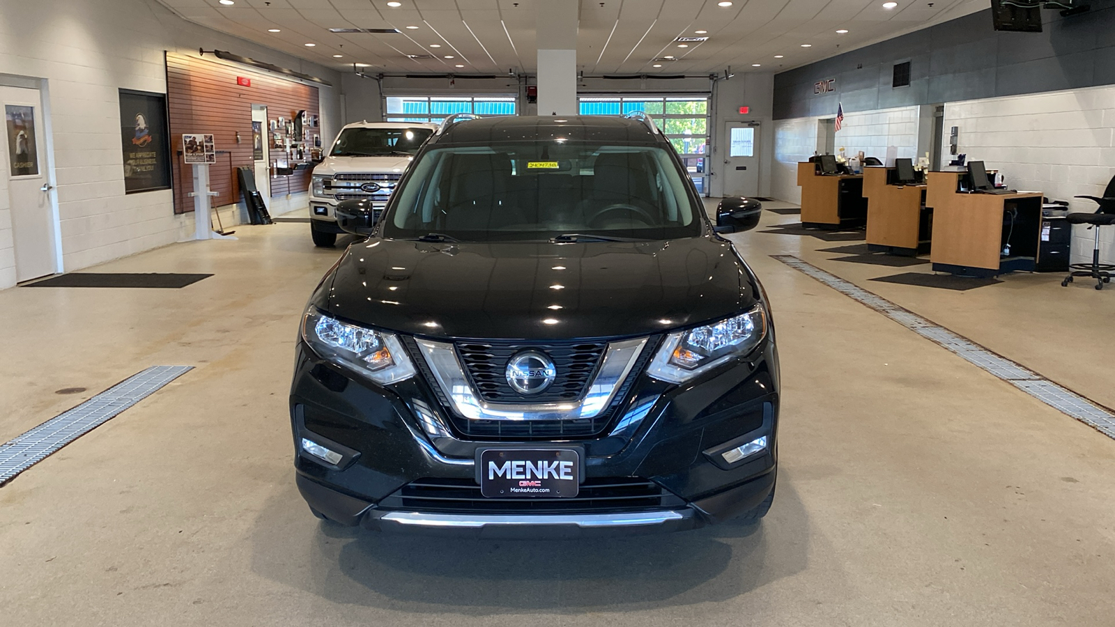 2018 Nissan Rogue S 3