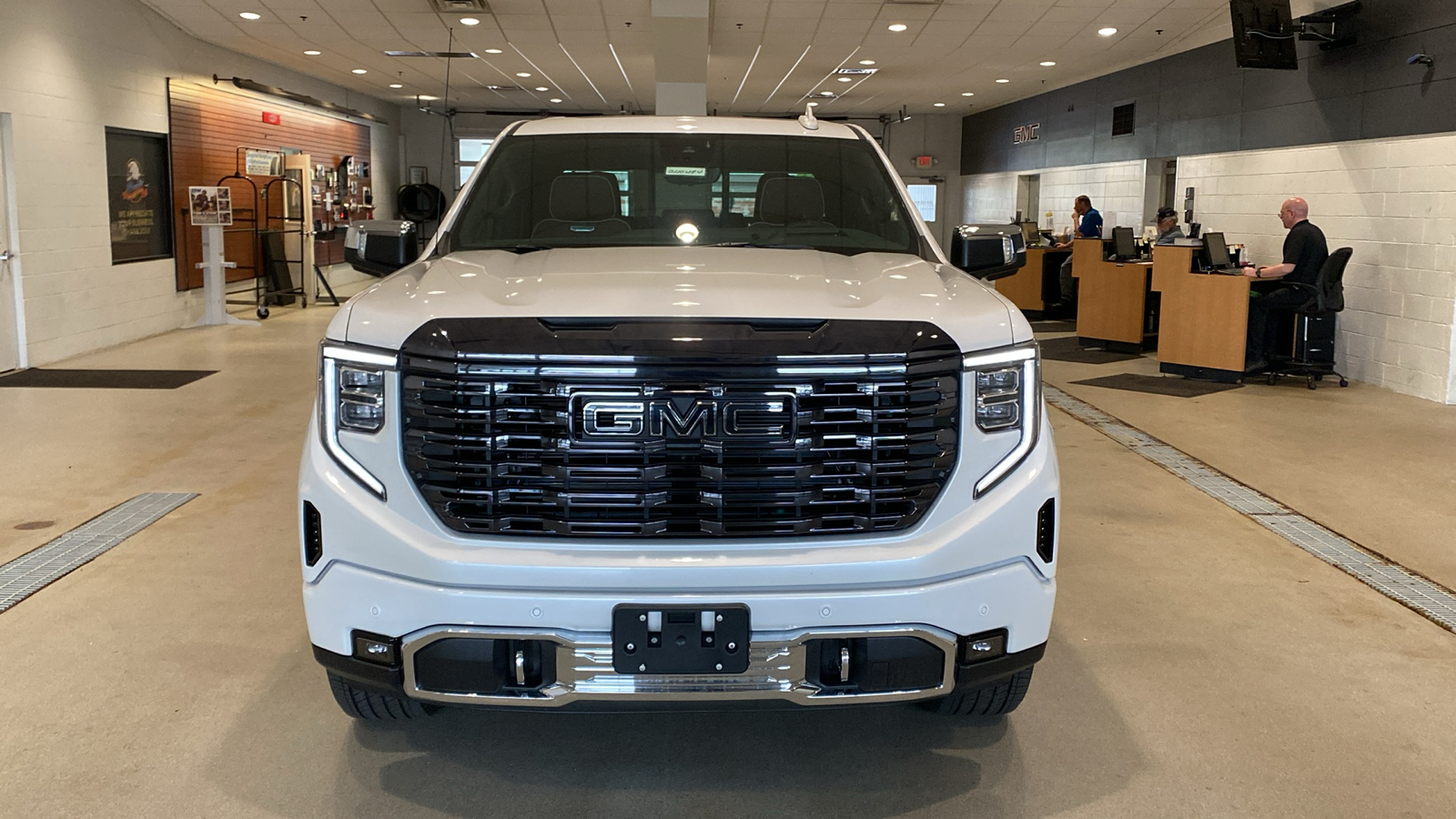 2024 GMC Sierra 1500 Denali Ultimate 3