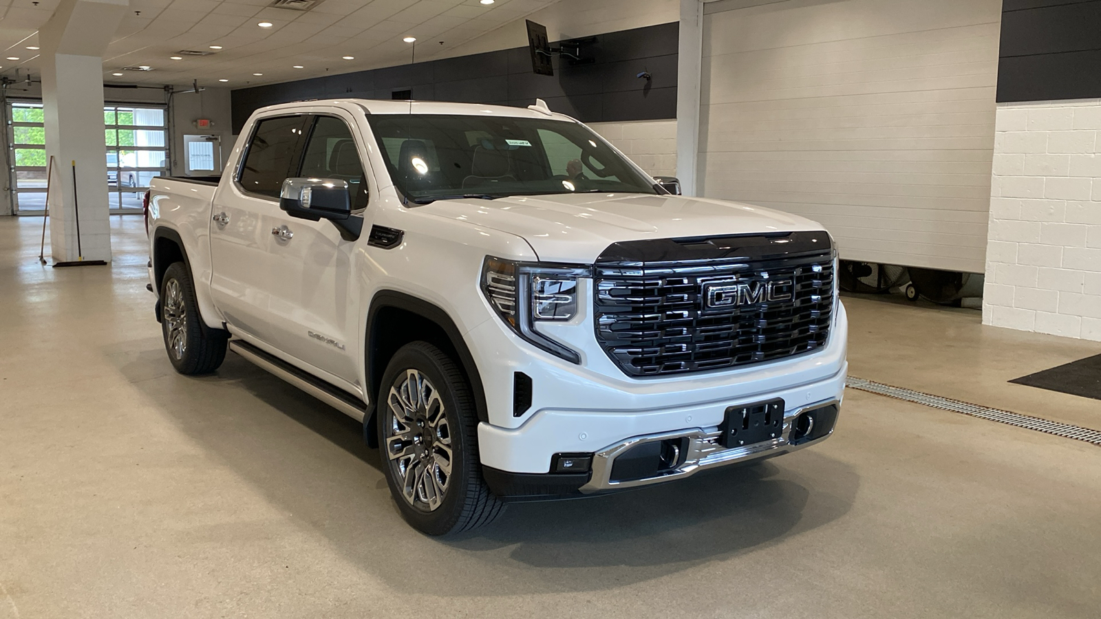 2024 GMC Sierra 1500 Denali Ultimate 4