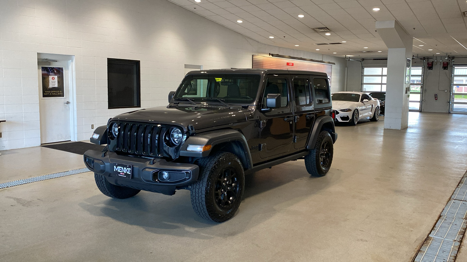 2021 Jeep Wrangler Unlimited Willys 2