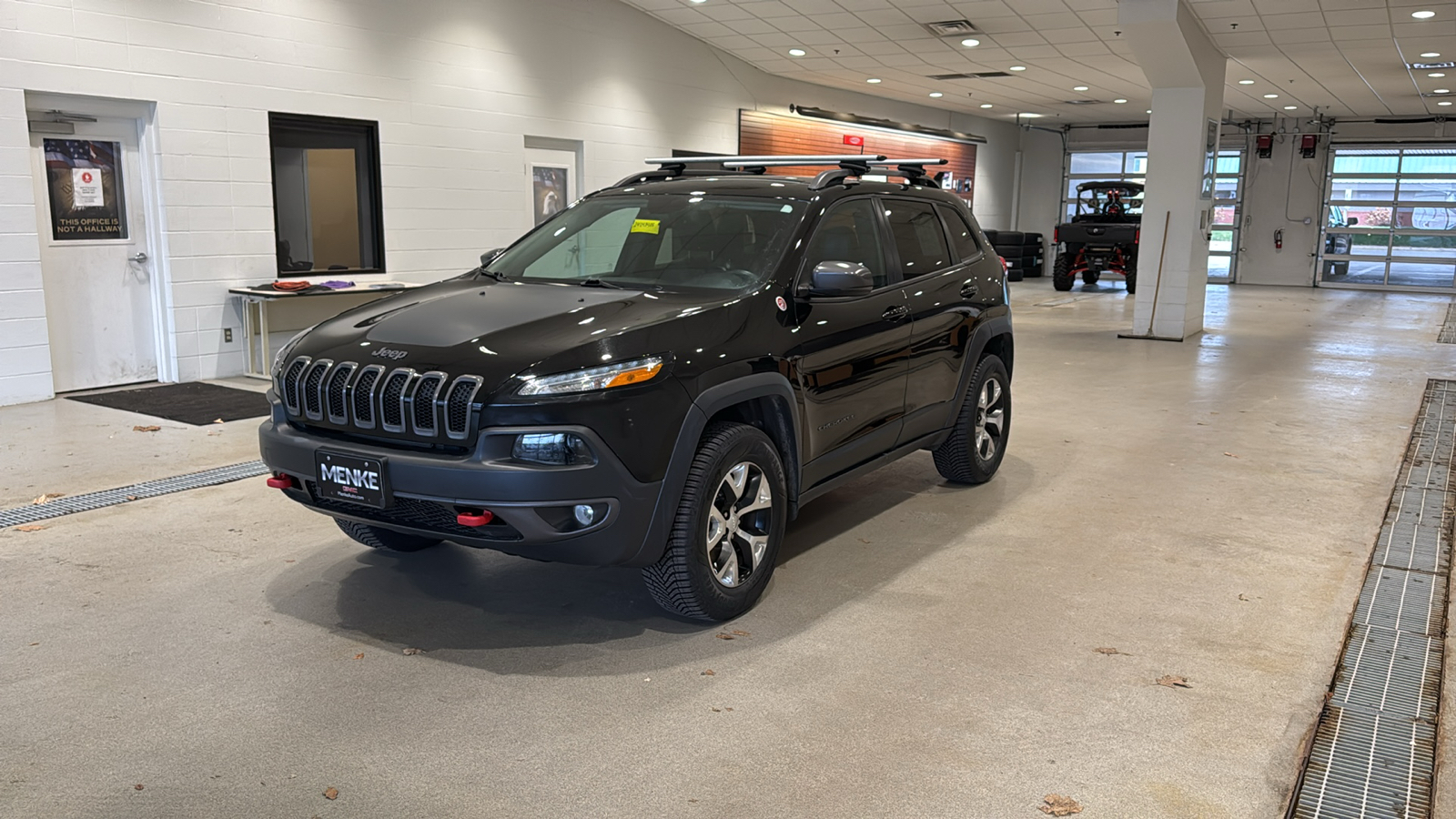 2017 Jeep Cherokee Trailhawk 2