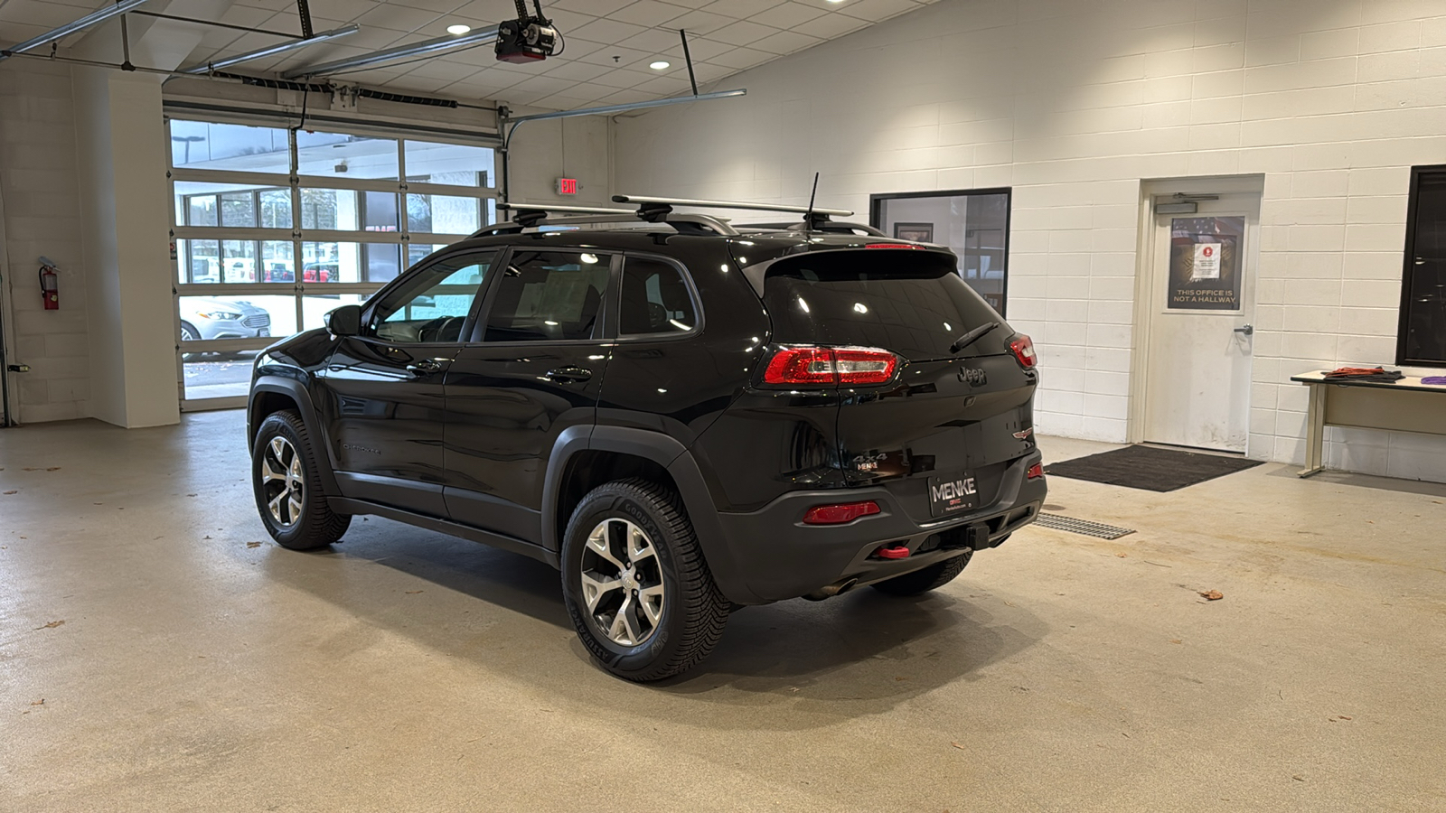 2017 Jeep Cherokee Trailhawk 8