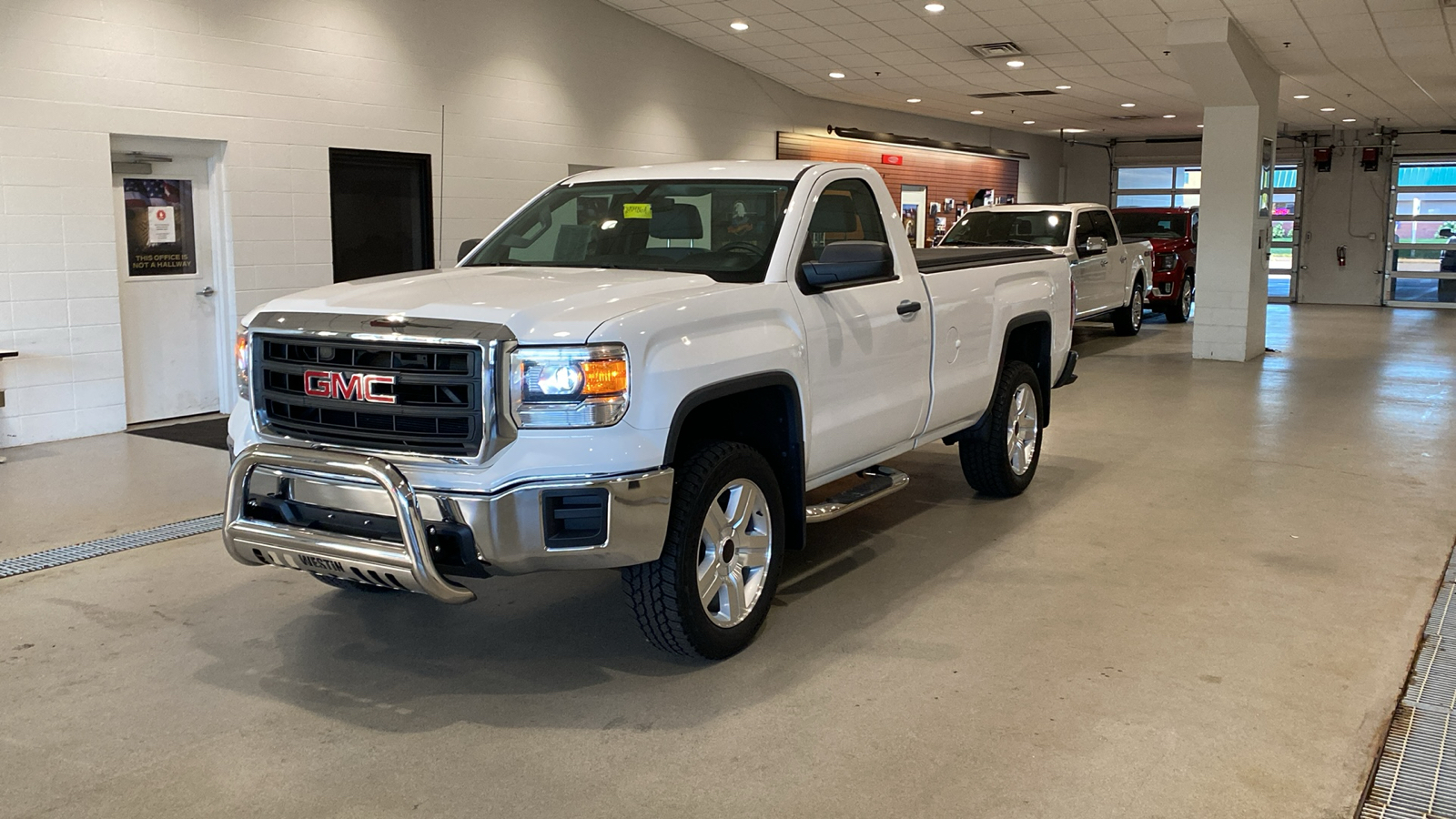 2014 GMC Sierra 1500 Base 2