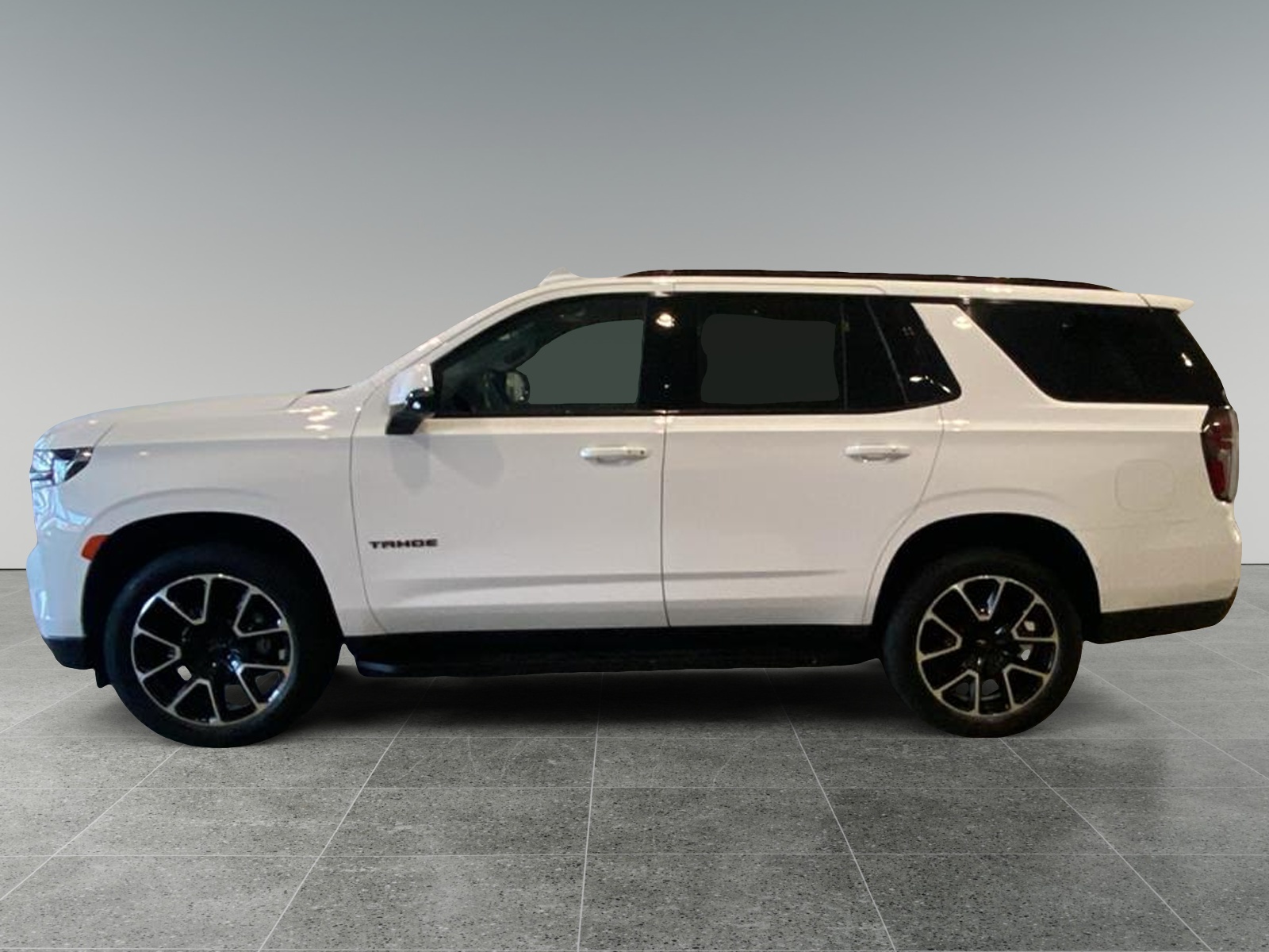 2022 Chevrolet Tahoe RST 1