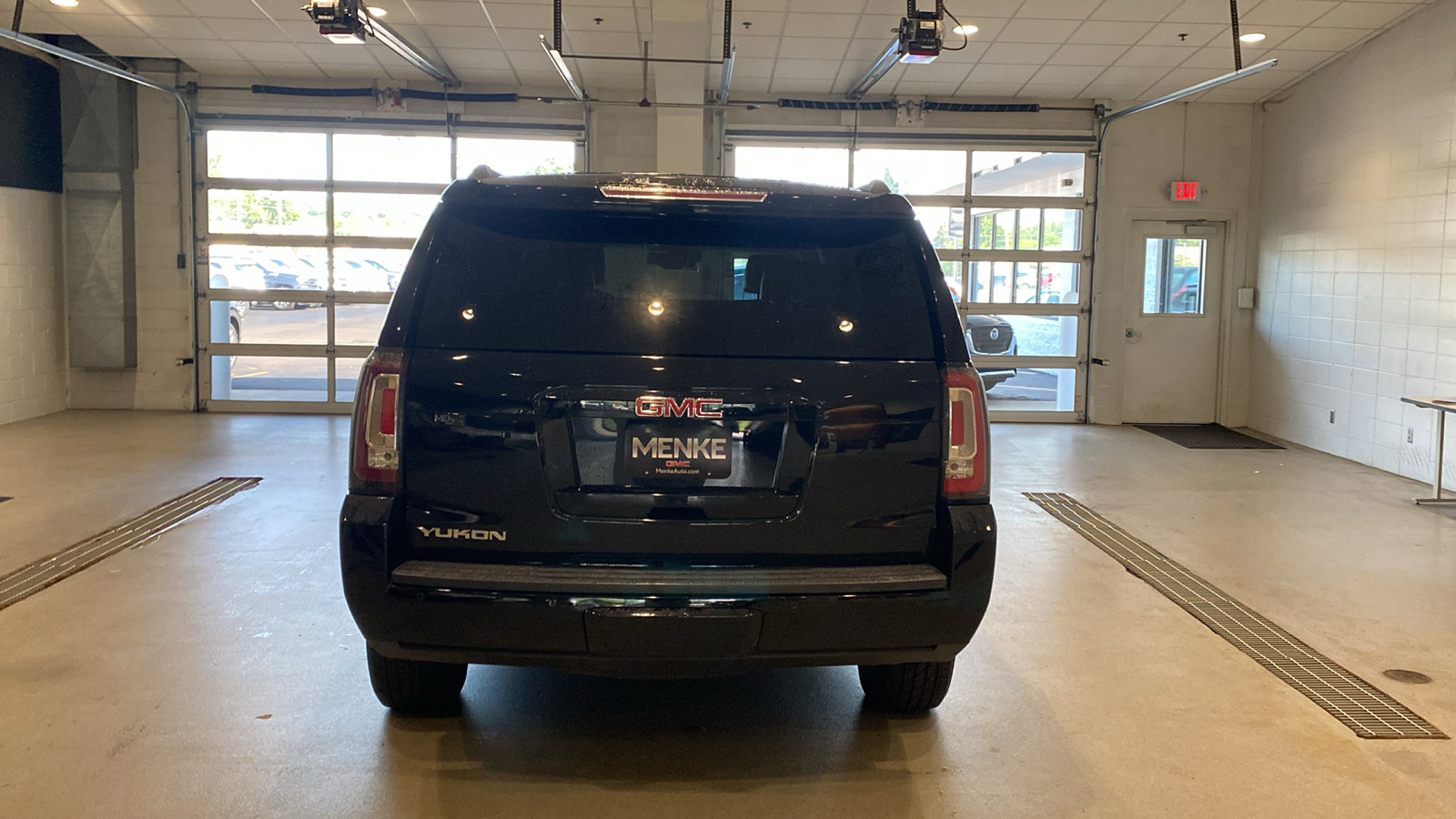 2016 GMC Yukon SLT 7