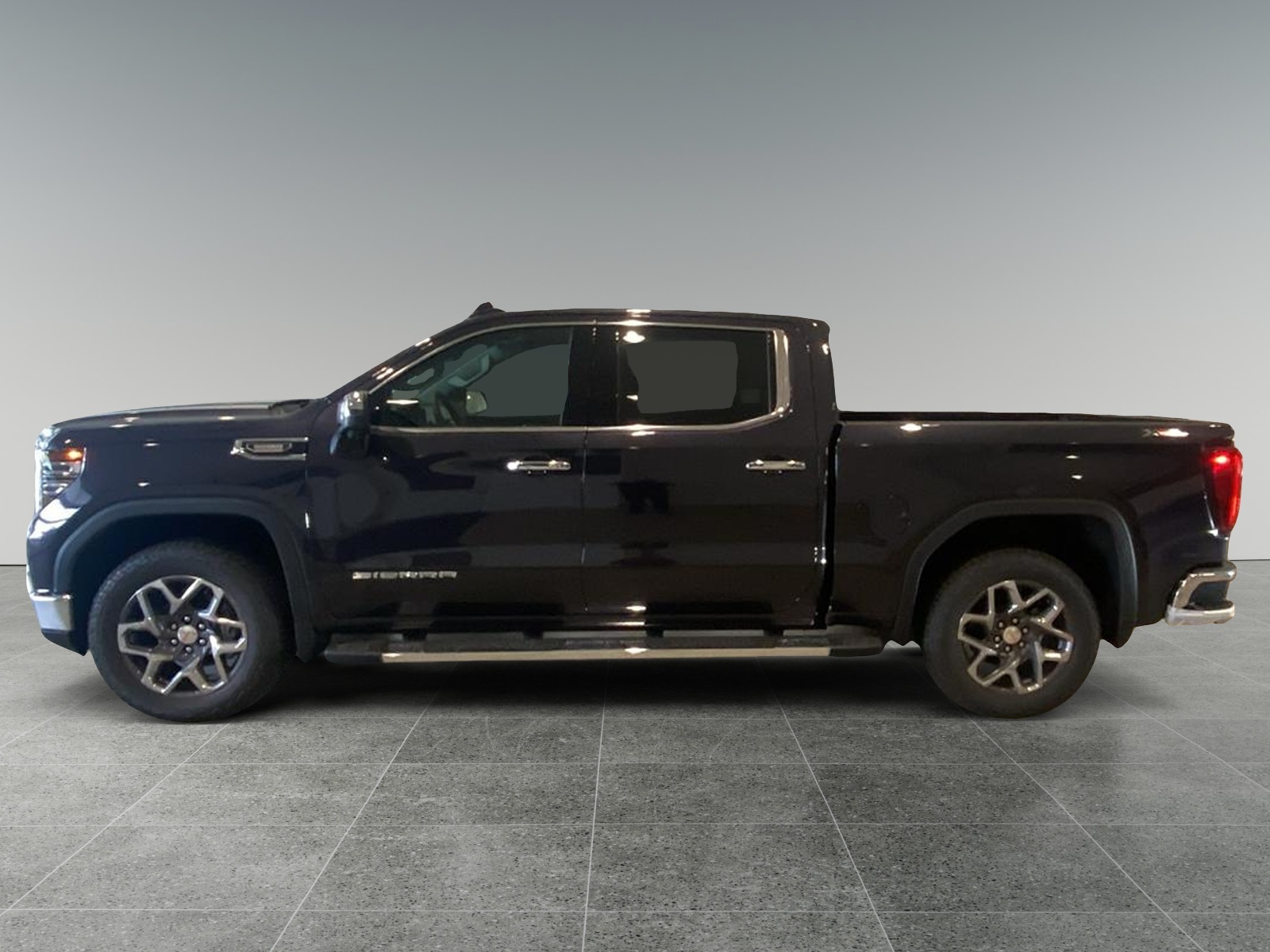 2024 GMC Sierra 1500 SLT 1