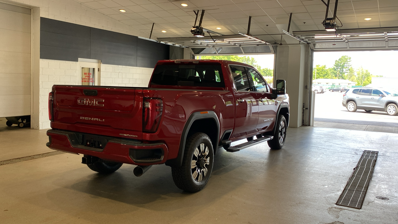 2024 GMC Sierra 2500HD Denali 6