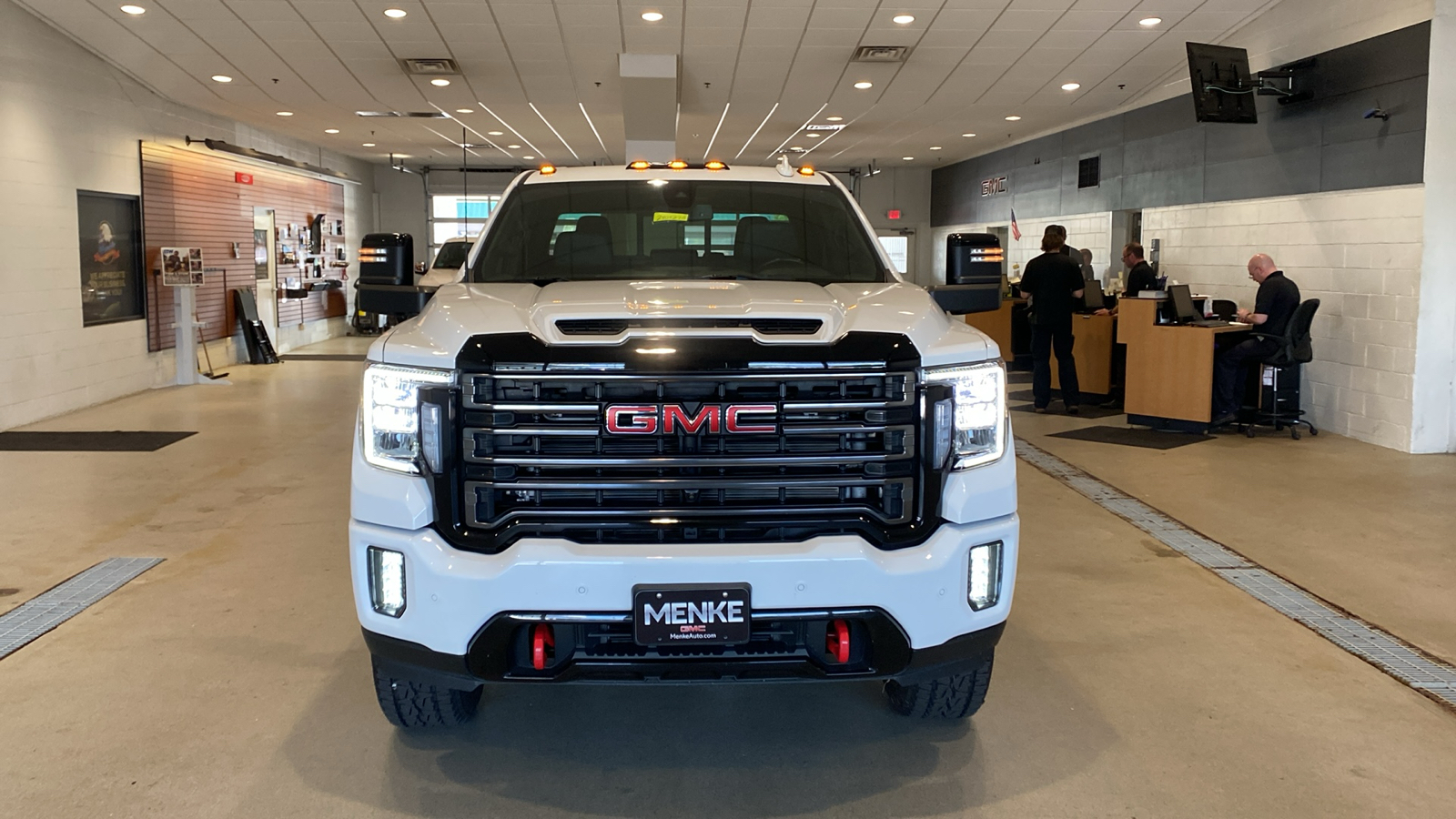 2021 GMC Sierra 2500HD AT4 3