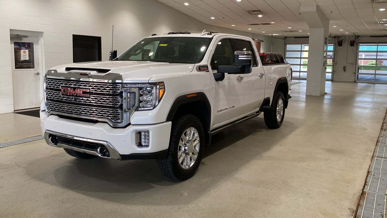 2022 GMC Sierra 2500HD Denali 2