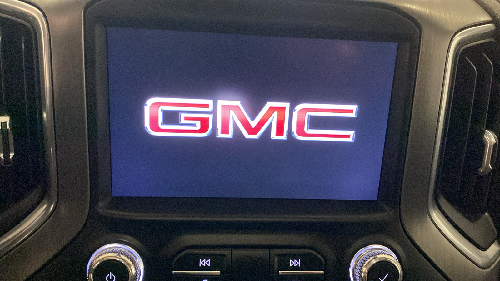 2022 GMC Sierra 2500HD Denali 27