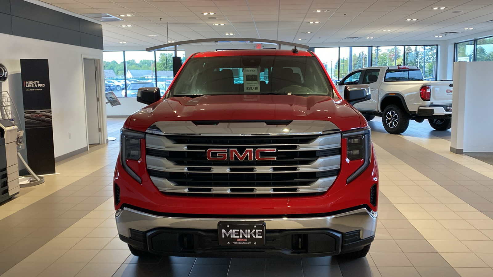 2024 GMC Sierra 1500 SLE 3