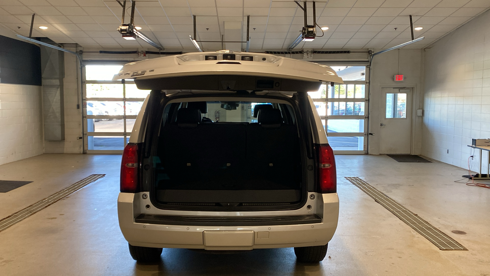 2019 Chevrolet Tahoe LT 16