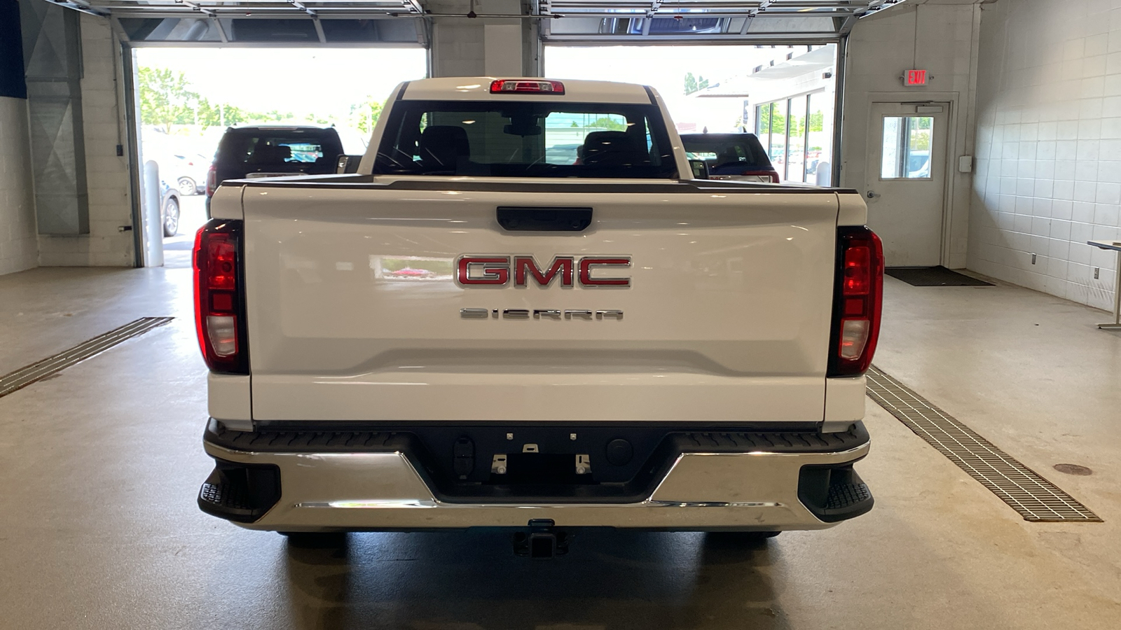 2024 GMC Sierra 1500 Pro 7