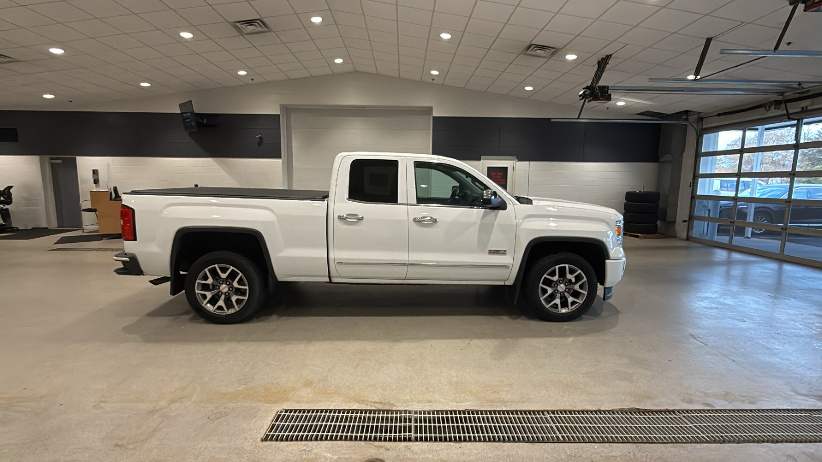 2015 GMC Sierra 1500 SLE 5