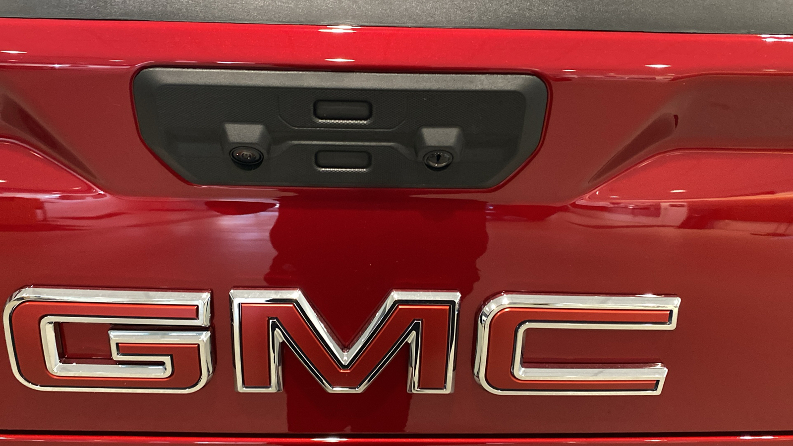 2024 GMC Sierra 1500 SLT 9