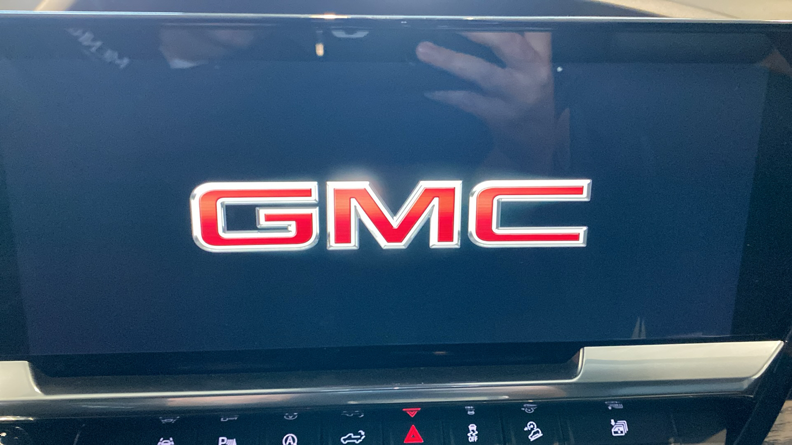 2024 GMC Sierra 1500 SLT 26