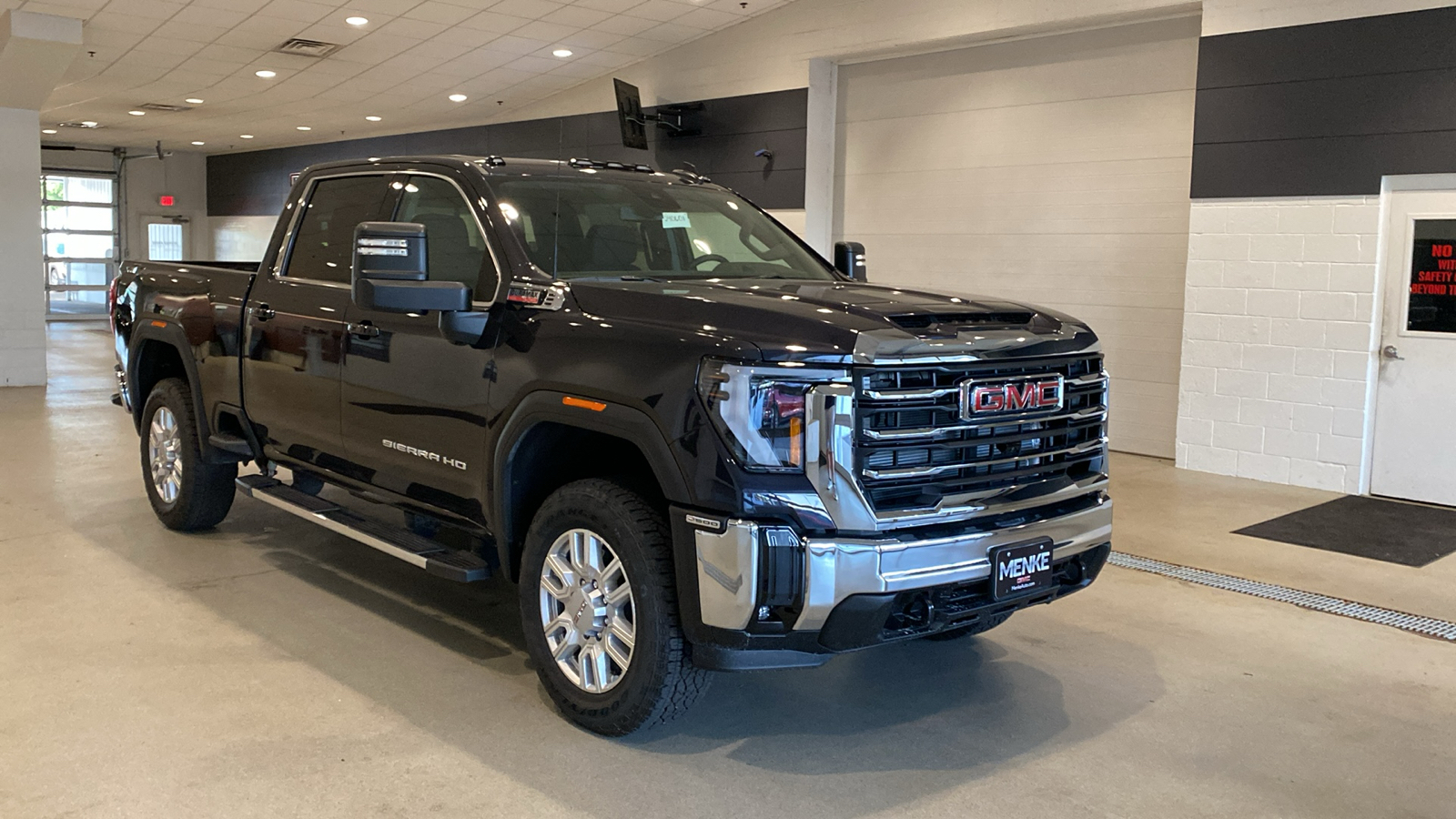 2024 GMC Sierra 2500HD SLE 4