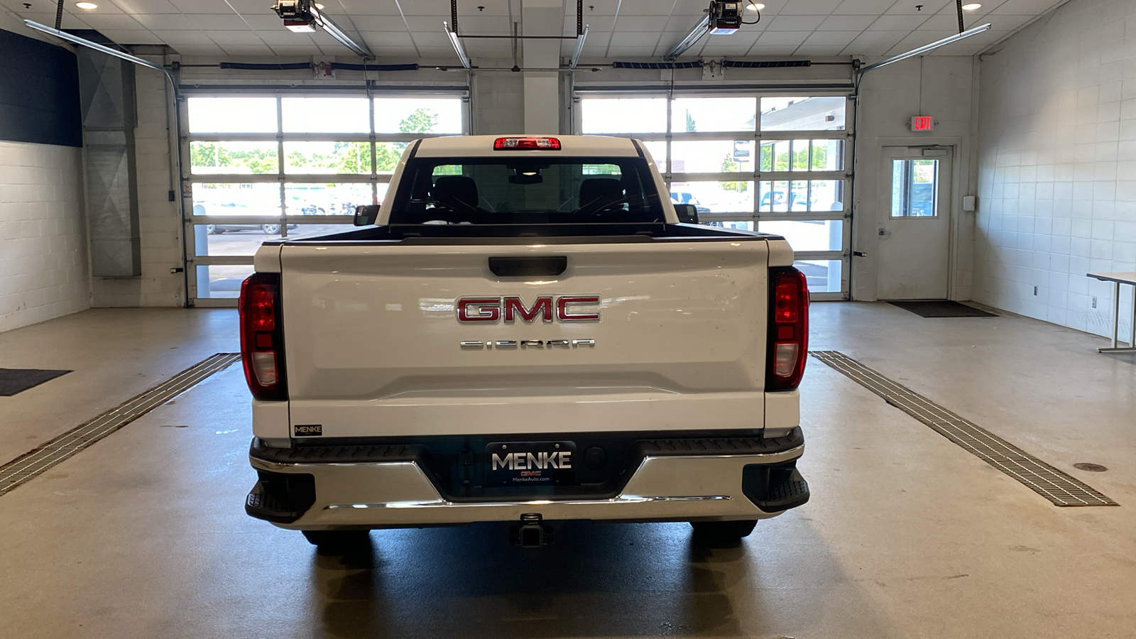 2024 GMC Sierra 1500 Pro 7