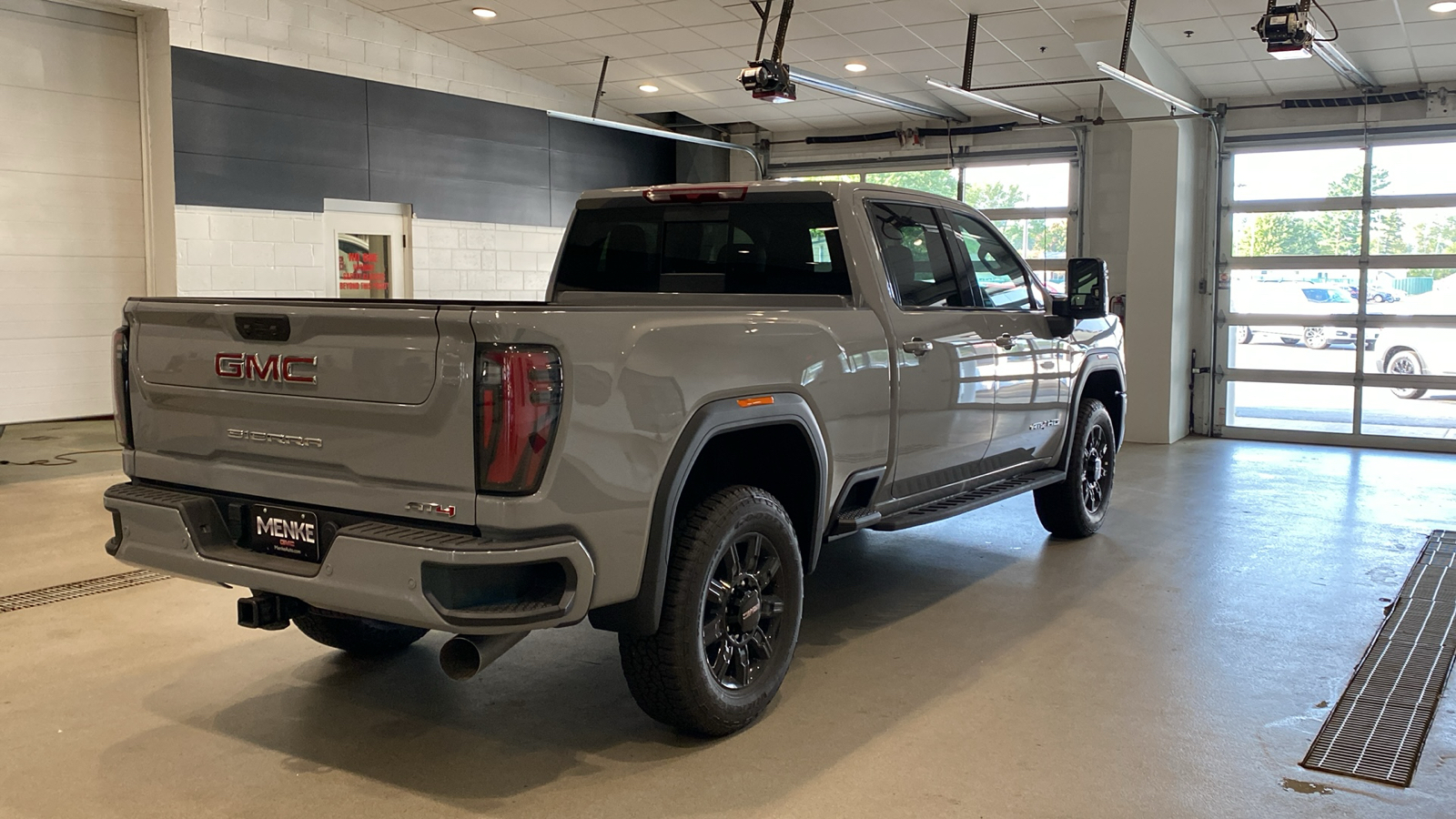 2024 GMC Sierra 3500HD AT4 6