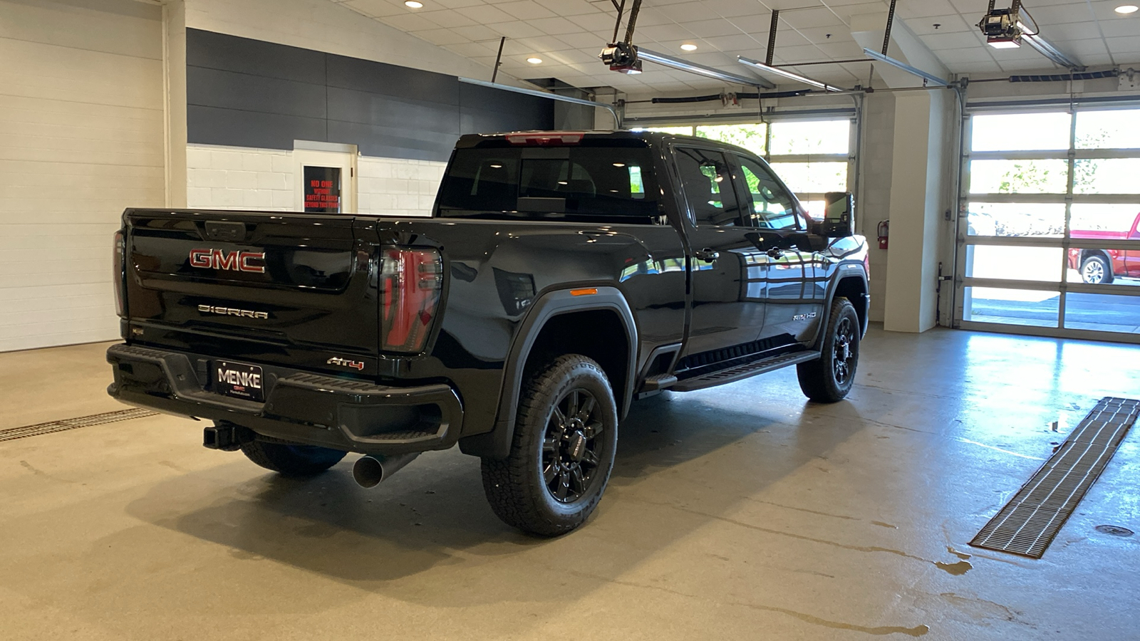 2024 GMC Sierra 2500HD AT4 6