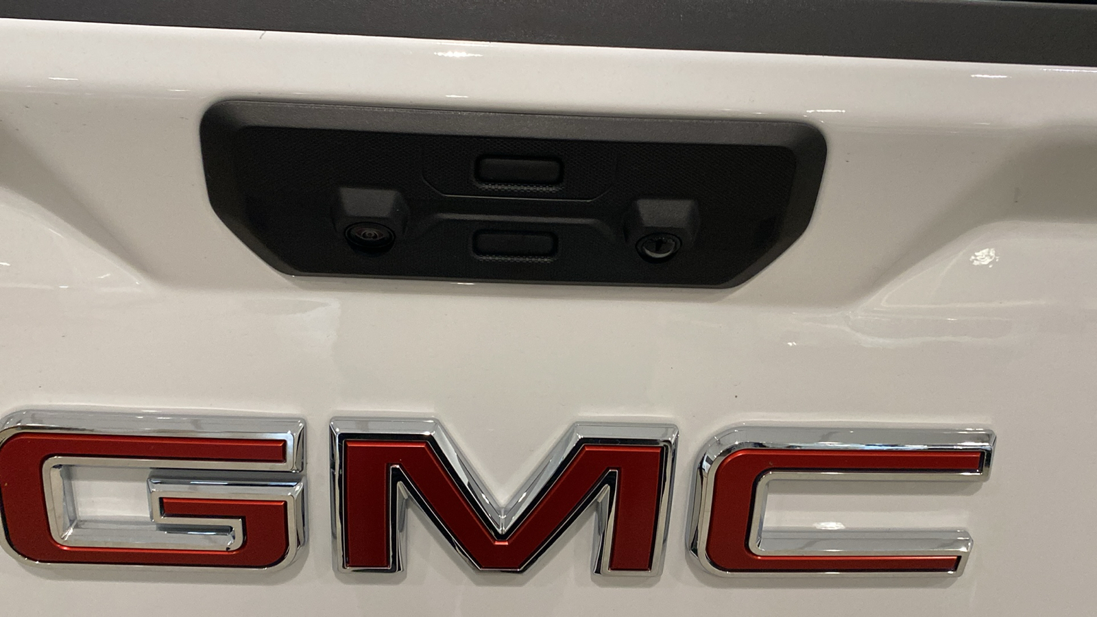 2024 GMC Sierra 1500 Elevation 9