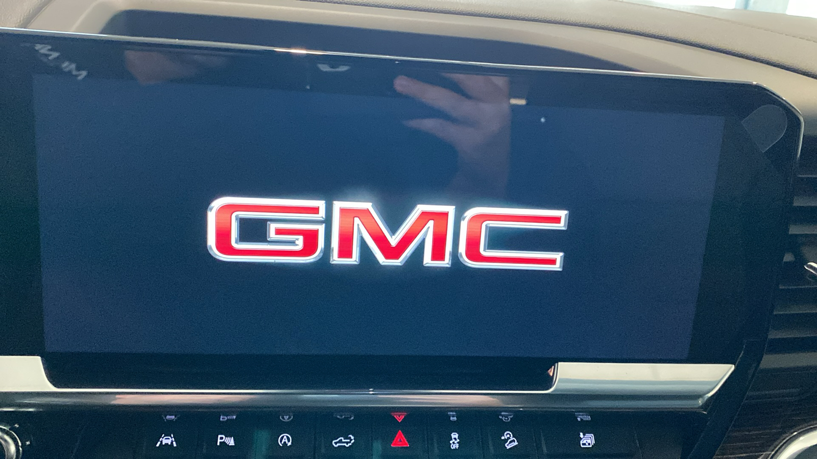 2024 GMC Sierra 1500 Elevation 26