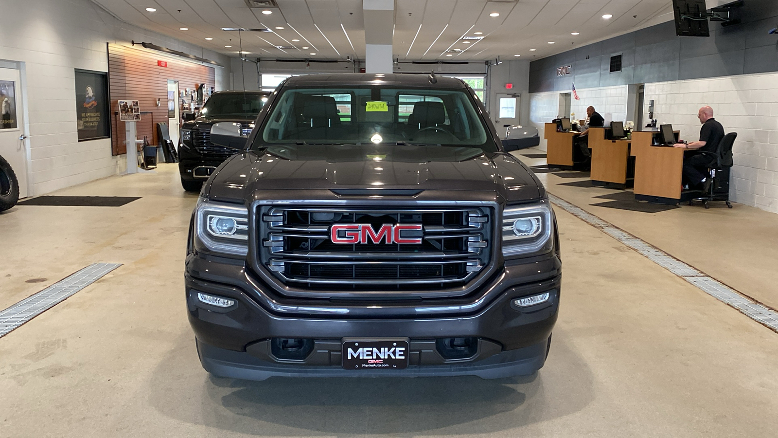 2016 GMC Sierra 1500 SLE 3