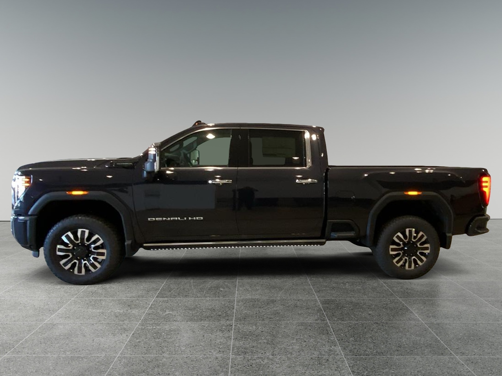 2024 GMC Sierra 3500HD Denali Ultimate 1