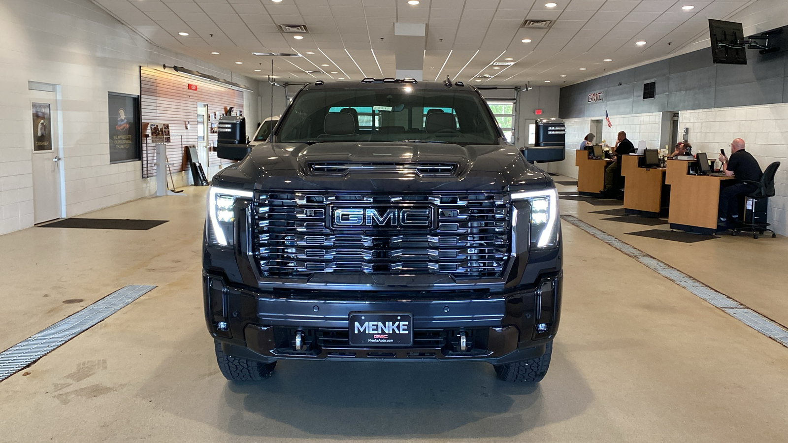 2024 GMC Sierra 3500HD Denali Ultimate 3