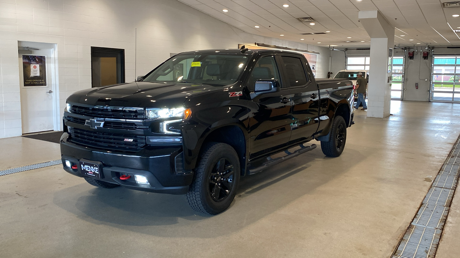 2020 Chevrolet Silverado 1500 LT Trail Boss 2