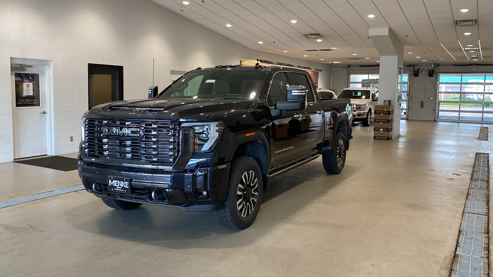 2024 GMC Sierra 2500HD Denali Ultimate 2