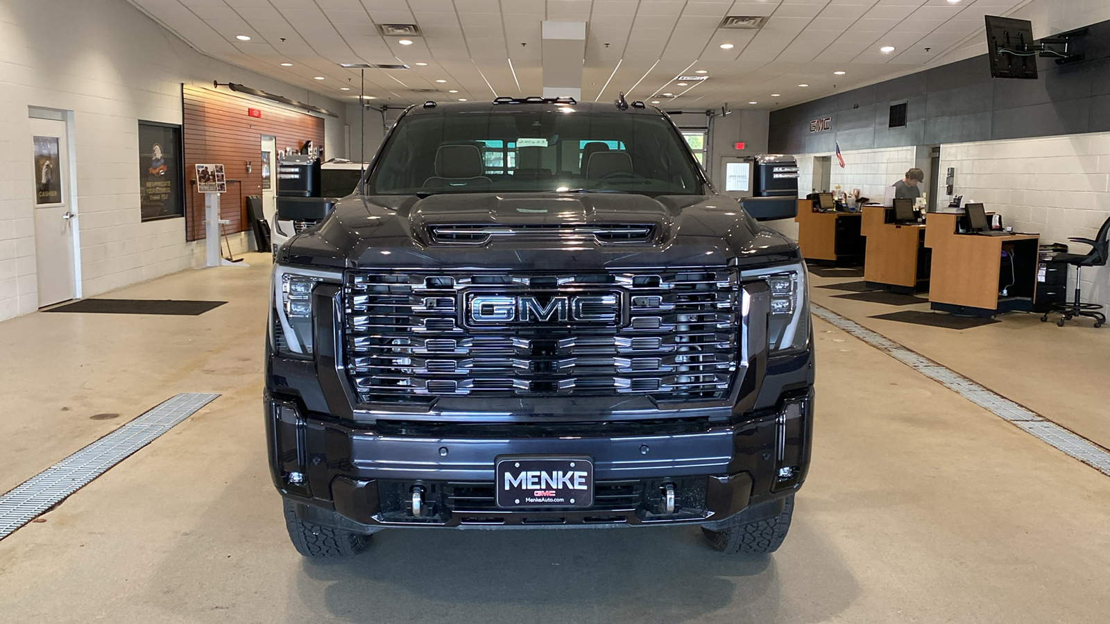 2024 GMC Sierra 2500HD Denali Ultimate 3