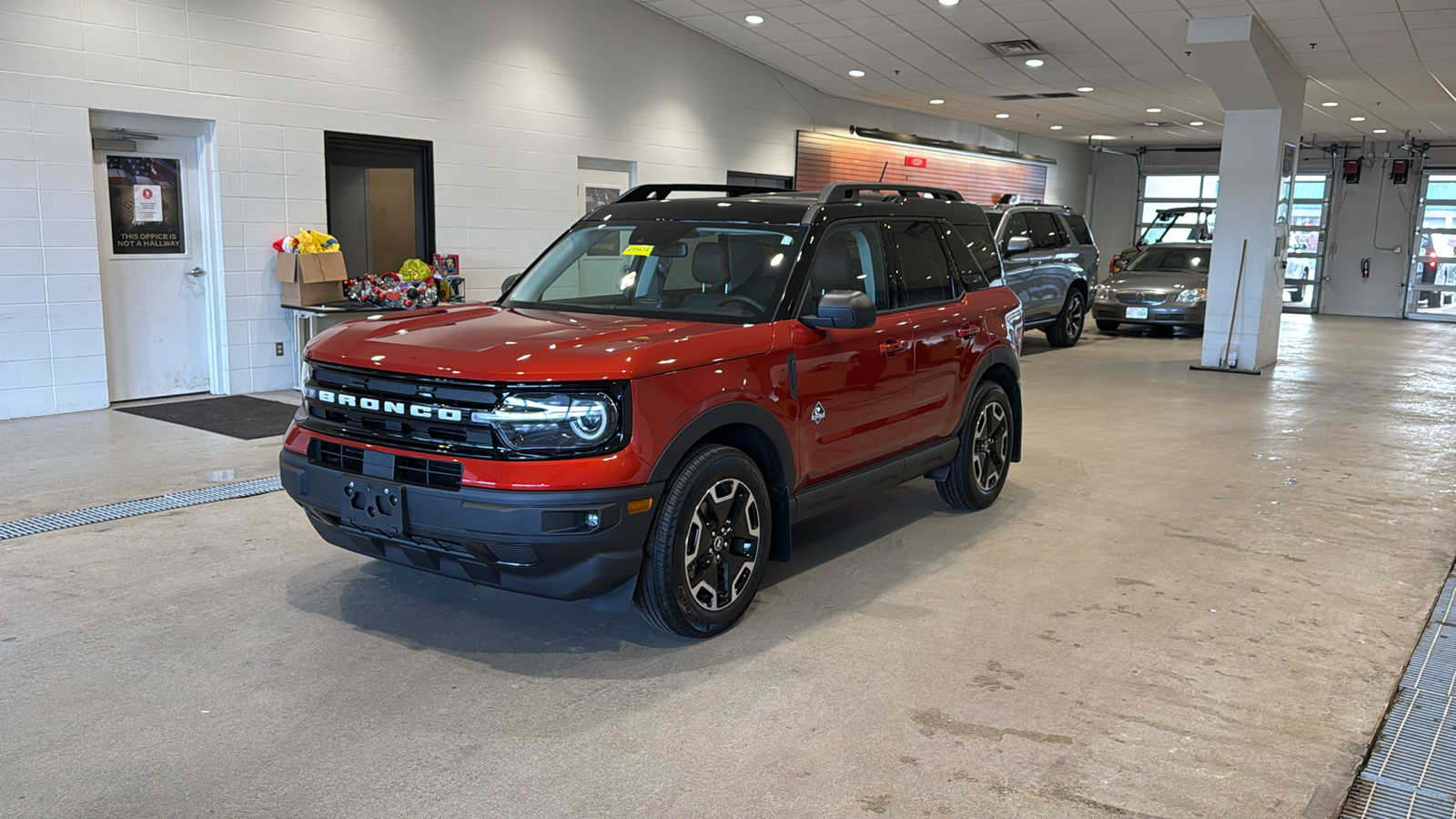 2023 Ford Bronco Sport Outer Banks 2