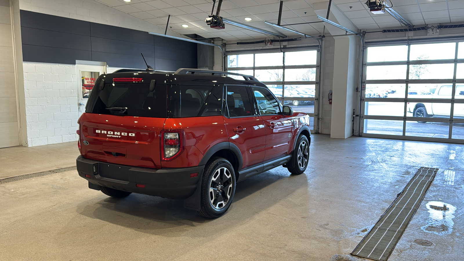 2023 Ford Bronco Sport Outer Banks 6