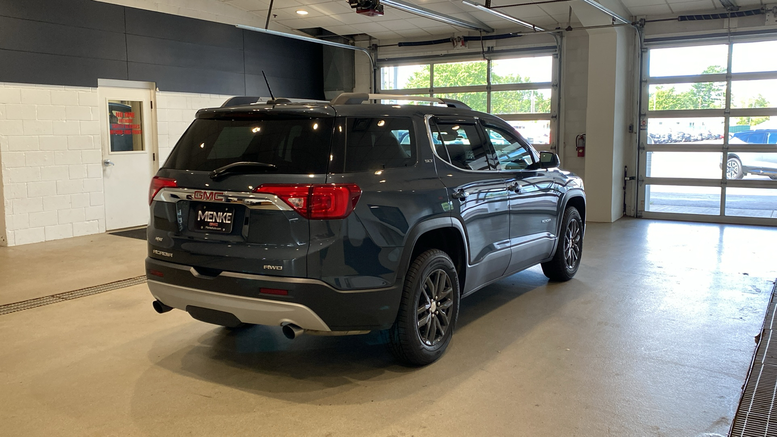 2019 GMC Acadia SLT-1 6