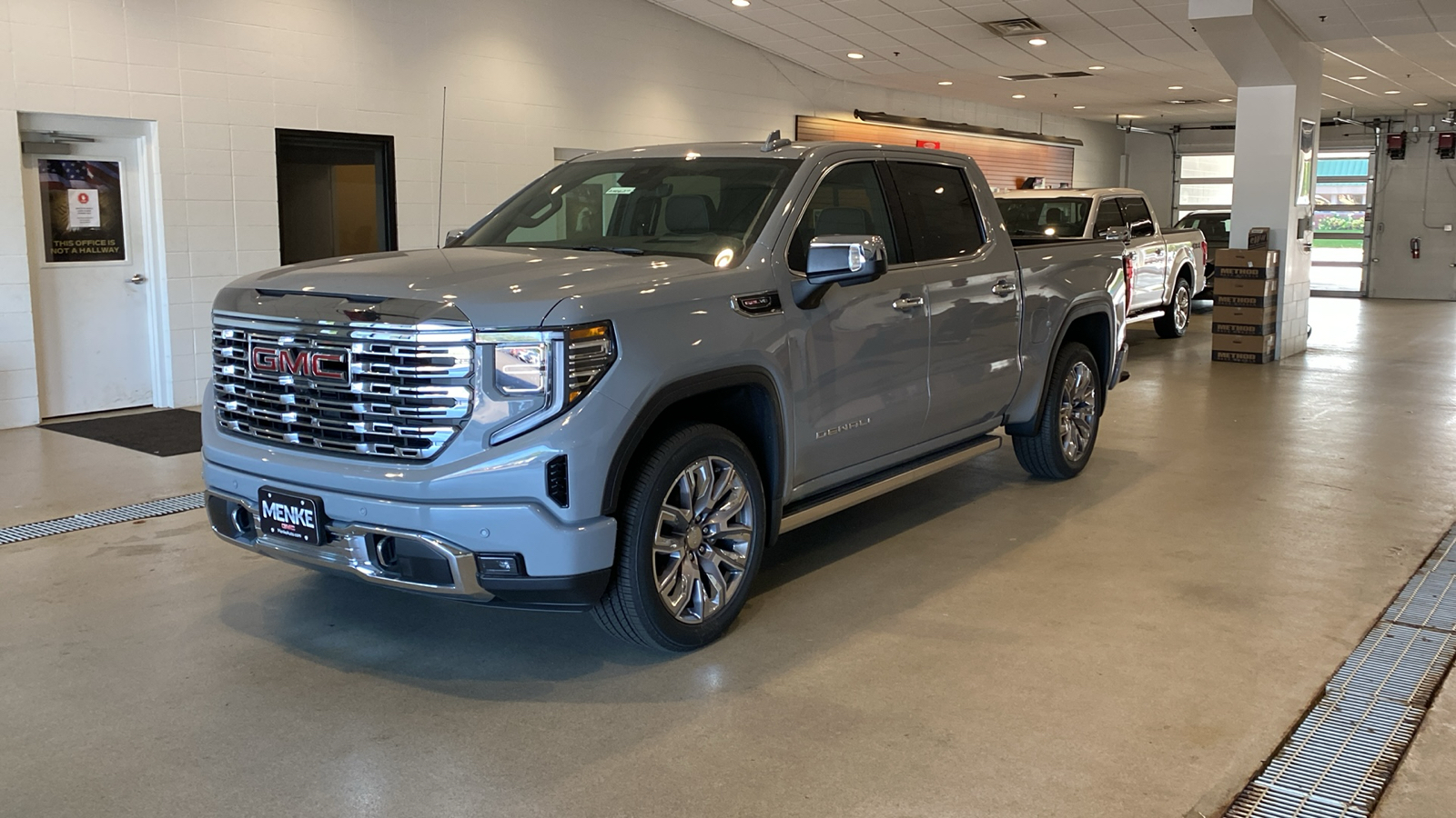 2024 GMC Sierra 1500 Denali 2