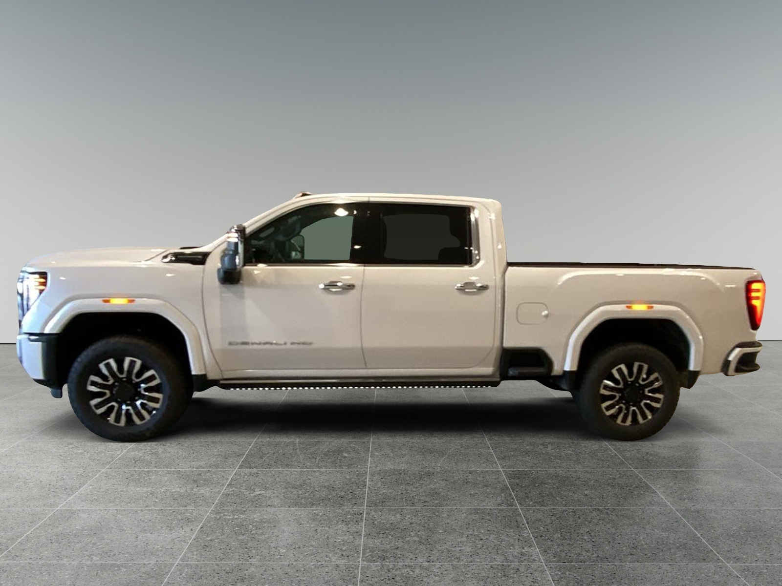 2024 GMC Sierra 3500HD Denali Ultimate 1