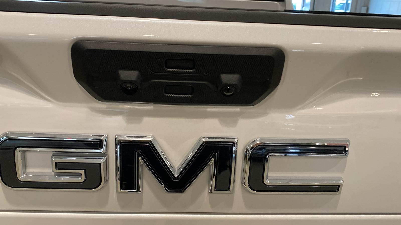 2024 GMC Sierra 3500HD Denali Ultimate 9