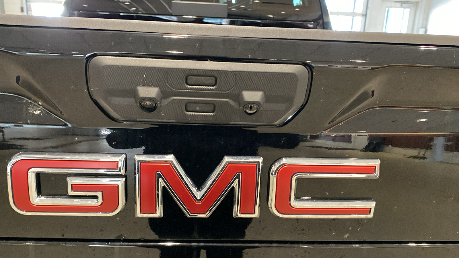 2024 GMC Sierra 2500HD Denali 9