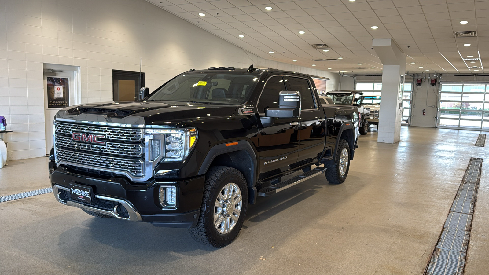 2020 GMC Sierra 2500HD Denali 2