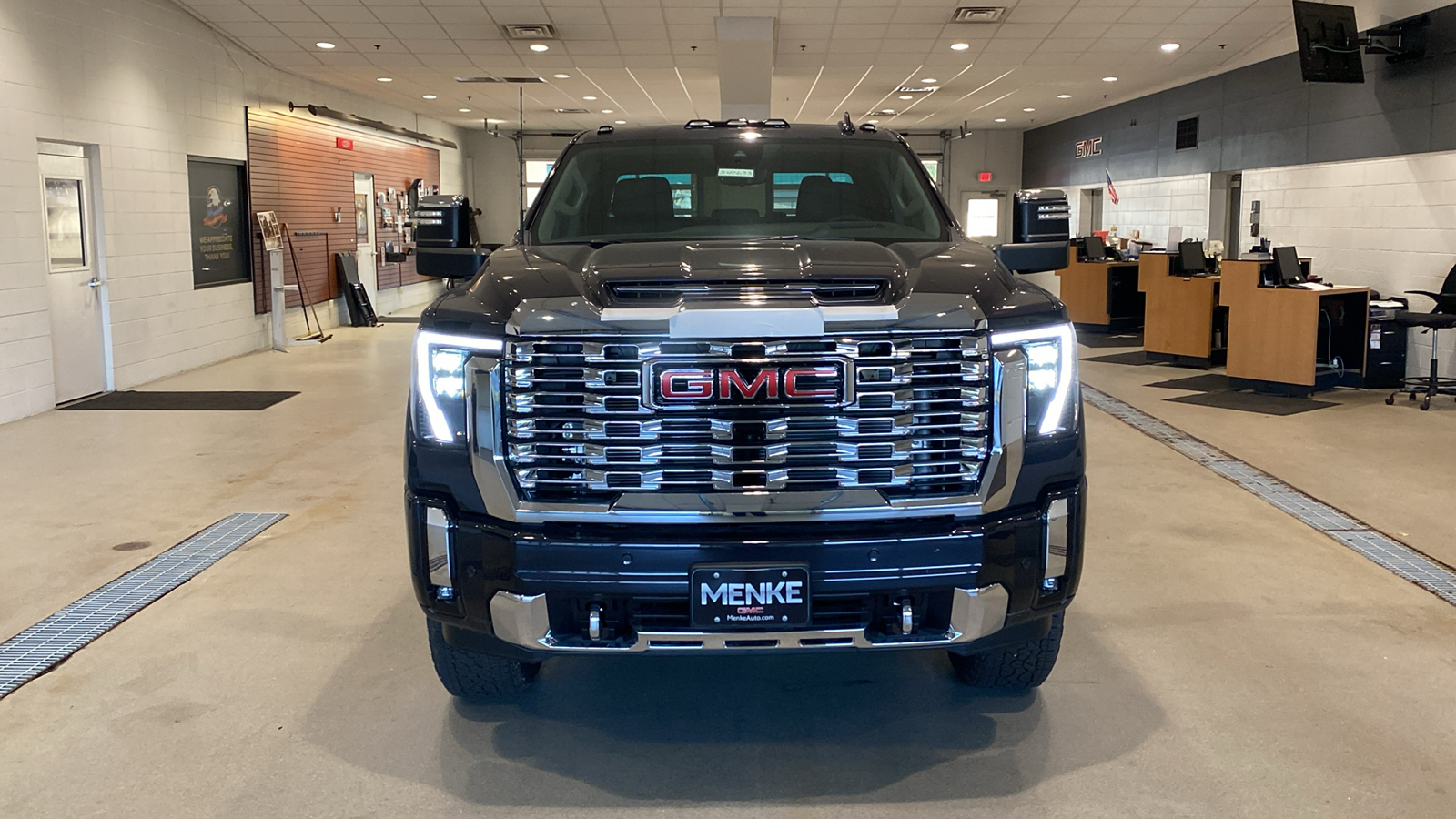 2024 GMC Sierra 3500HD Denali 3