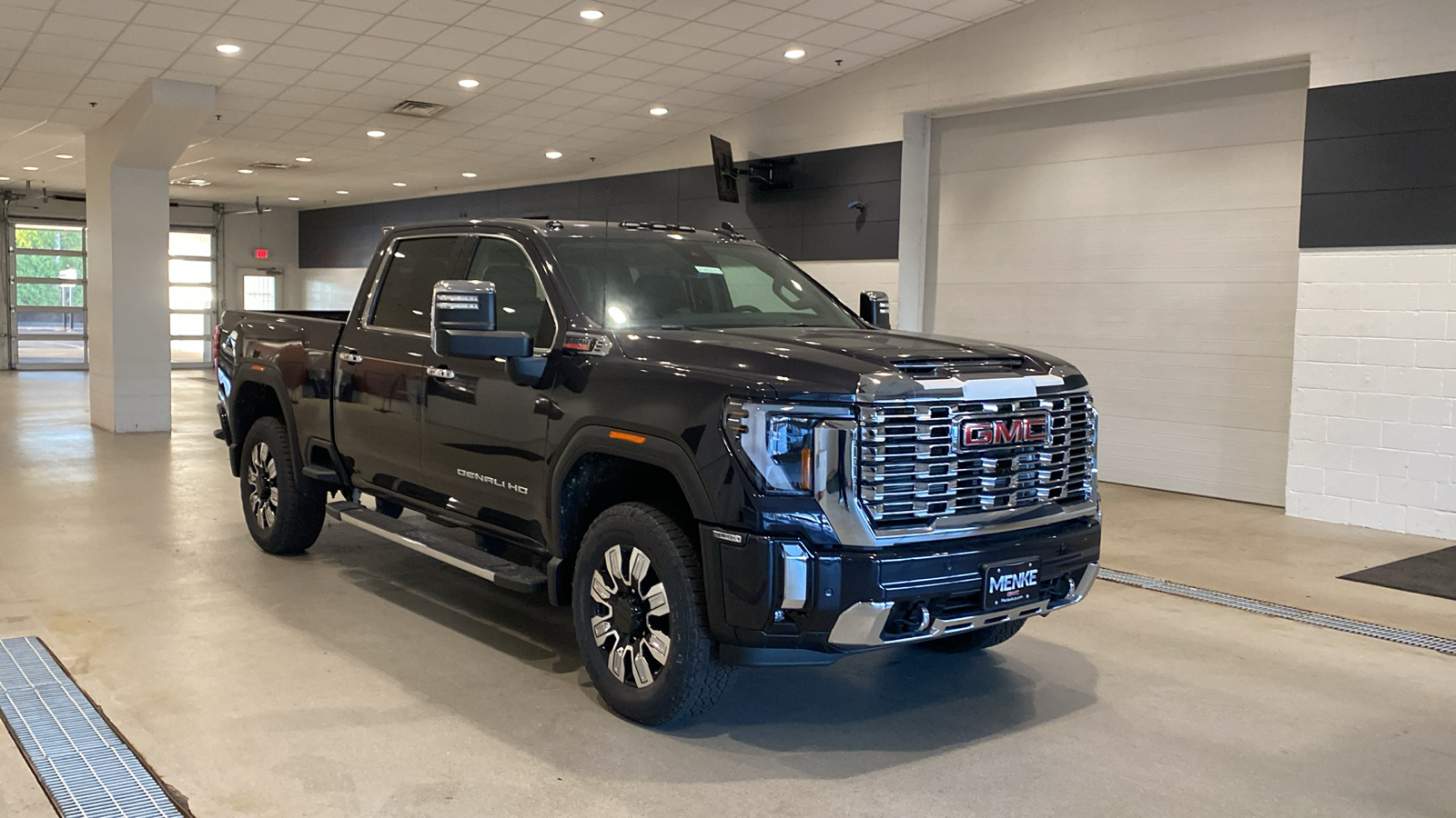 2024 GMC Sierra 3500HD Denali 4