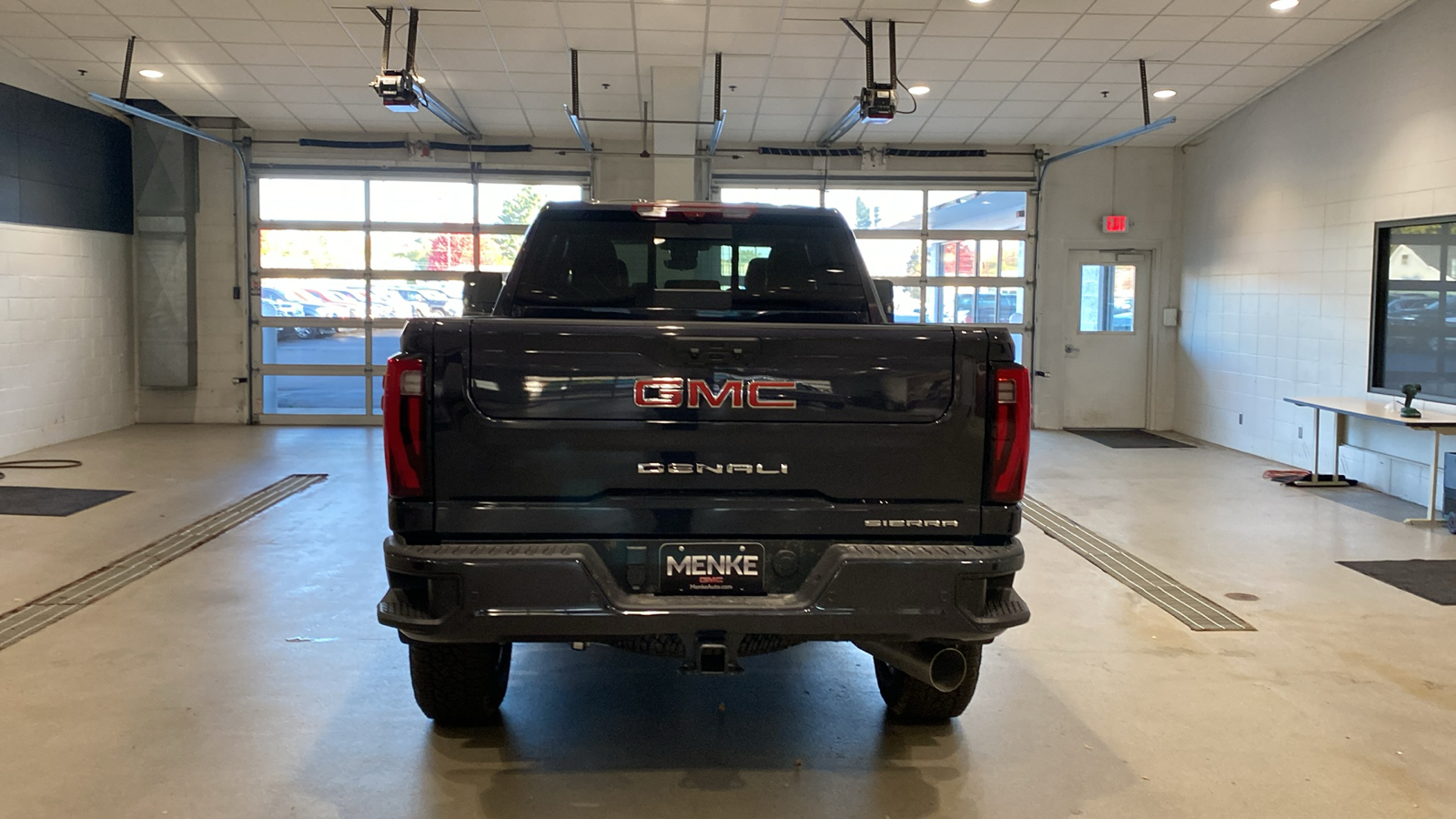 2024 GMC Sierra 3500HD Denali 7