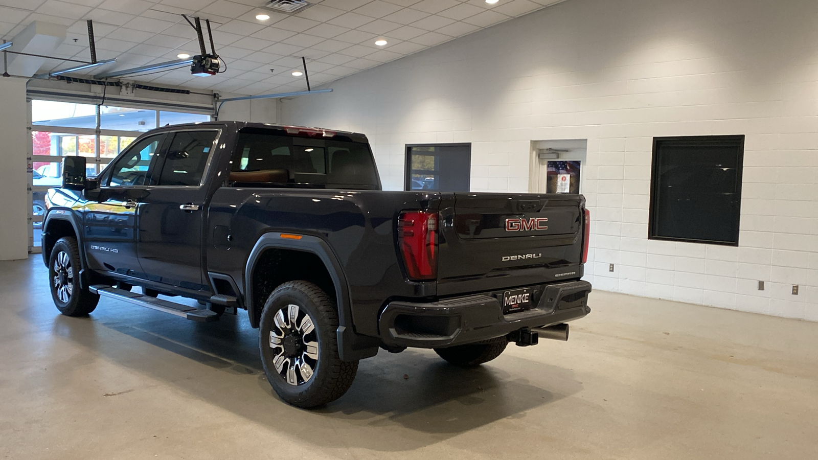 2024 GMC Sierra 3500HD Denali 8