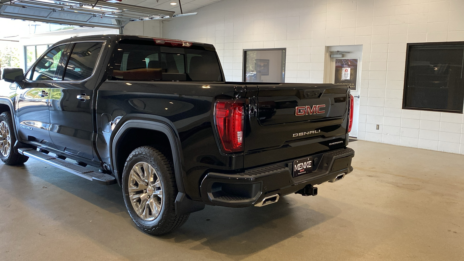 2024 GMC Sierra 1500 Denali 8