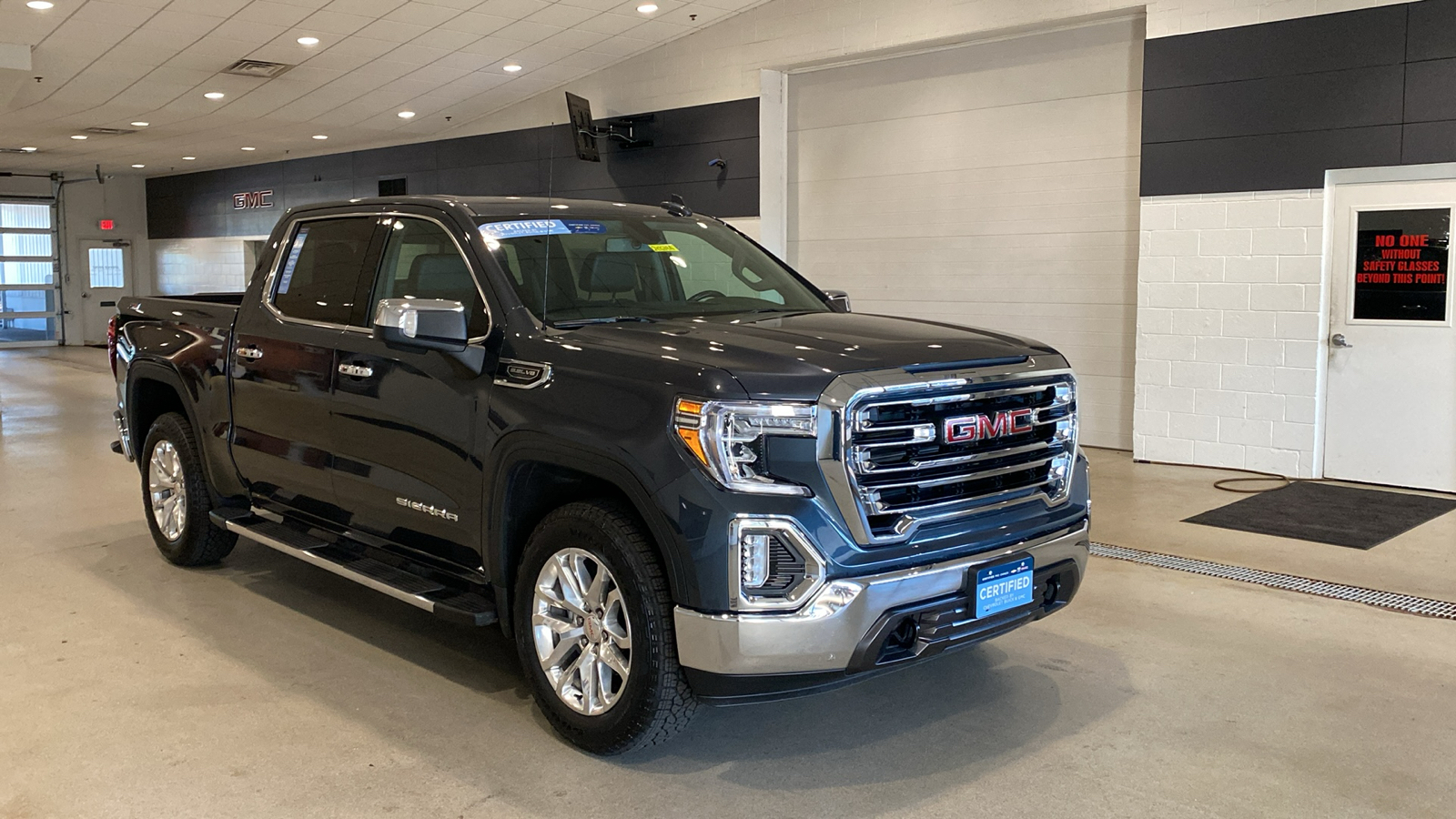 2021 GMC Sierra 1500 SLT 4