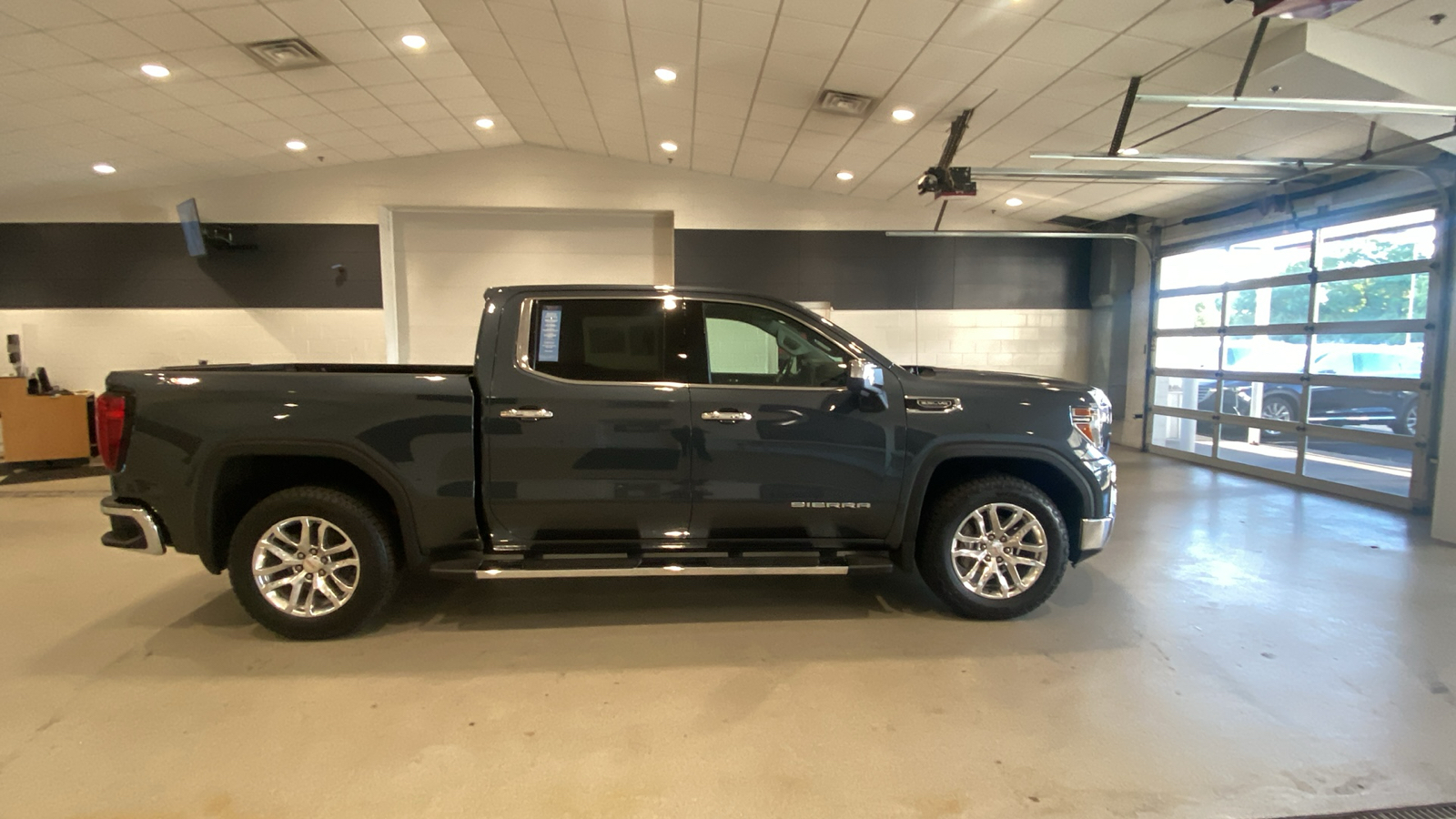 2021 GMC Sierra 1500 SLT 5